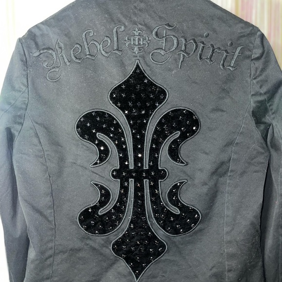 Rebel Spirit - A Royal Way of Life | Black Designer Suit Jacket - Picture 10 of 10